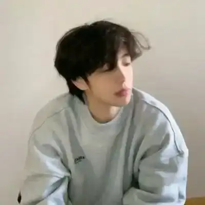 白成